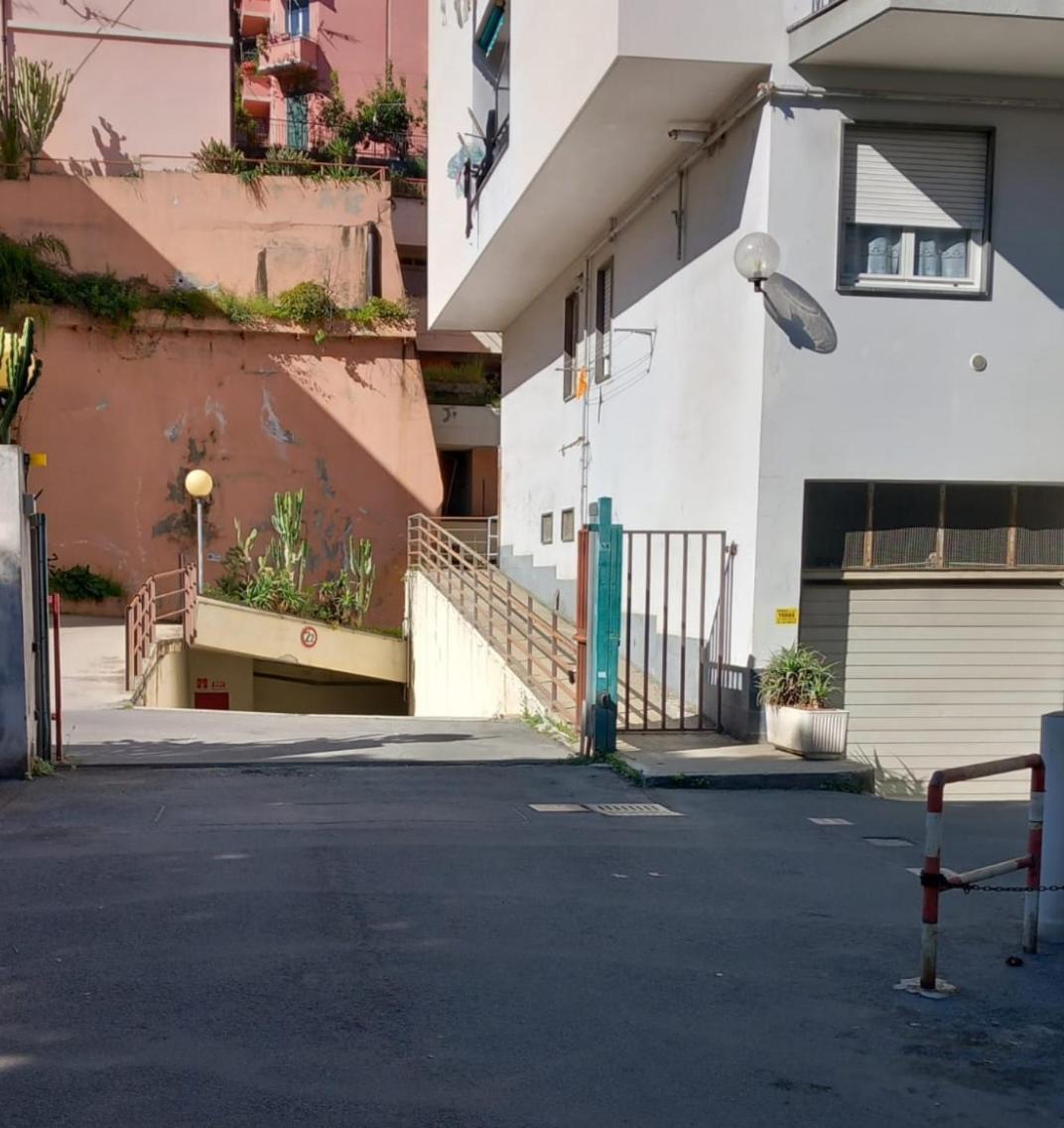 Casa Rosa Lucia Centrale Con Parcheggio Санремо Экстерьер фото